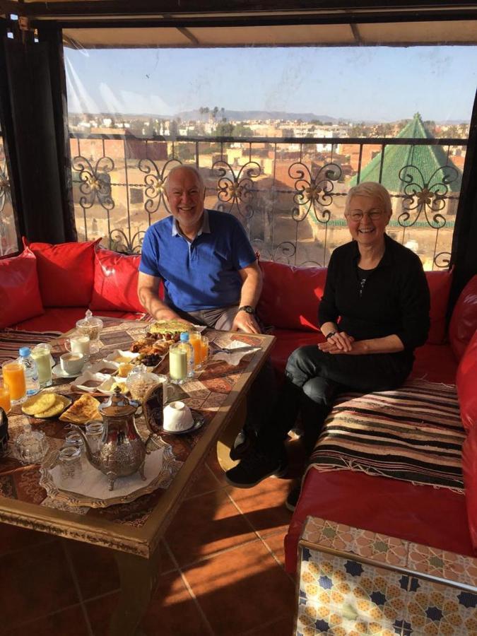 Hotel LAHLOU riad Cafeteria Oujda Eksteriør billede